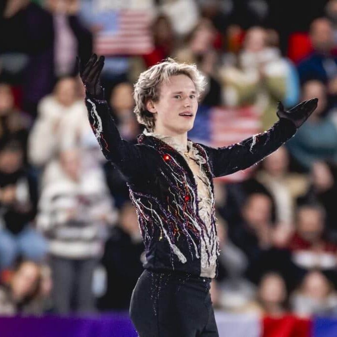  American Figure Skater Caps Off Undefeated Year With a Quad Axel Jump 