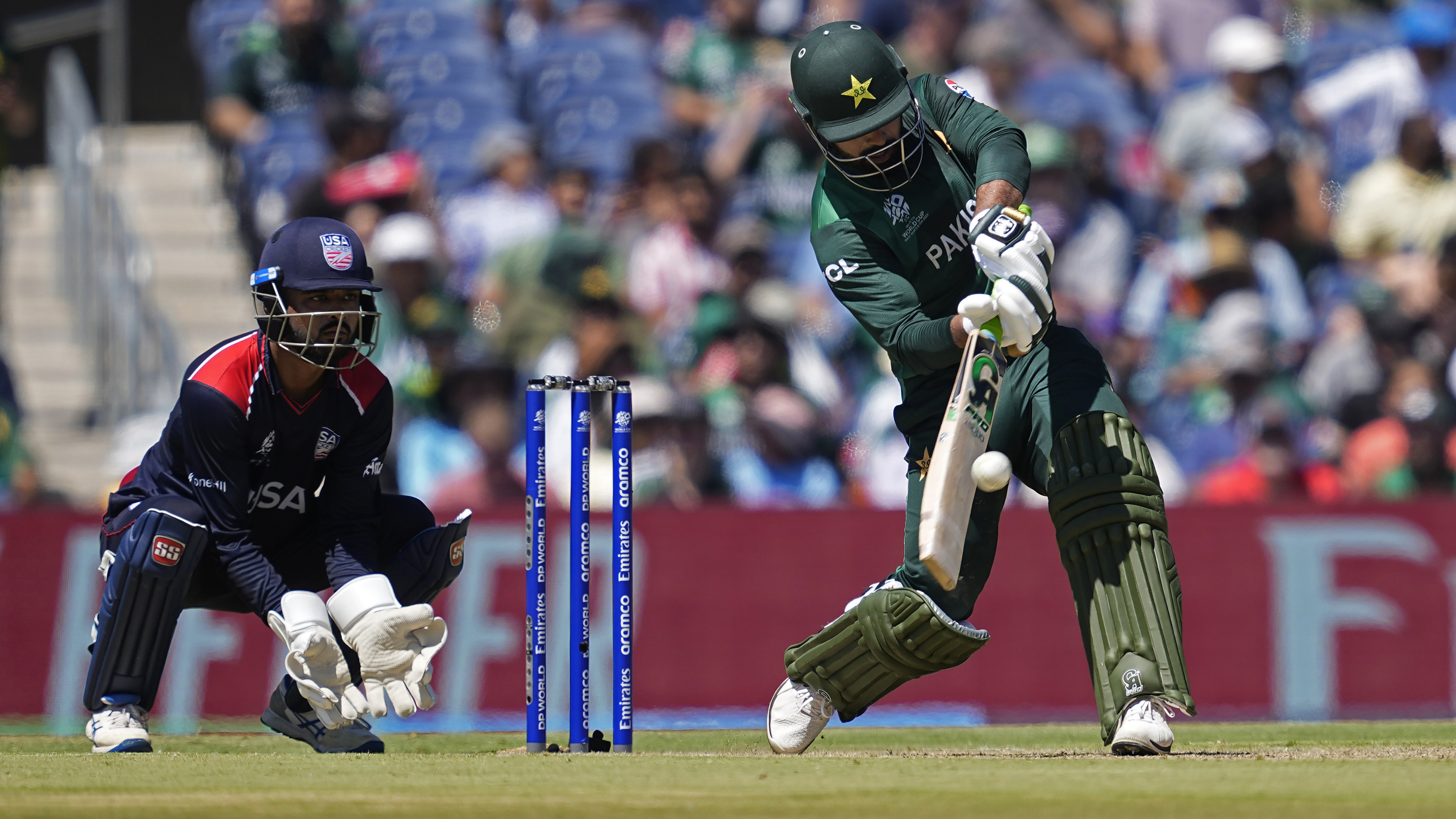  US Cricket shocks heavyweight Pakistan at T20 World Cup after forcing super over 