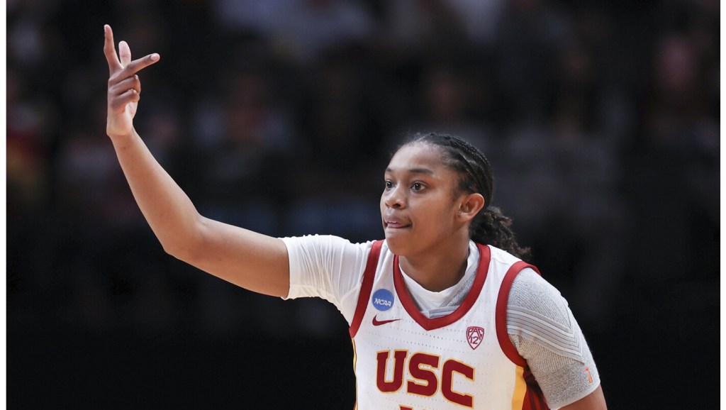  USC women bludgeon Fresno State behind do-it-all center Rayah Marshall 