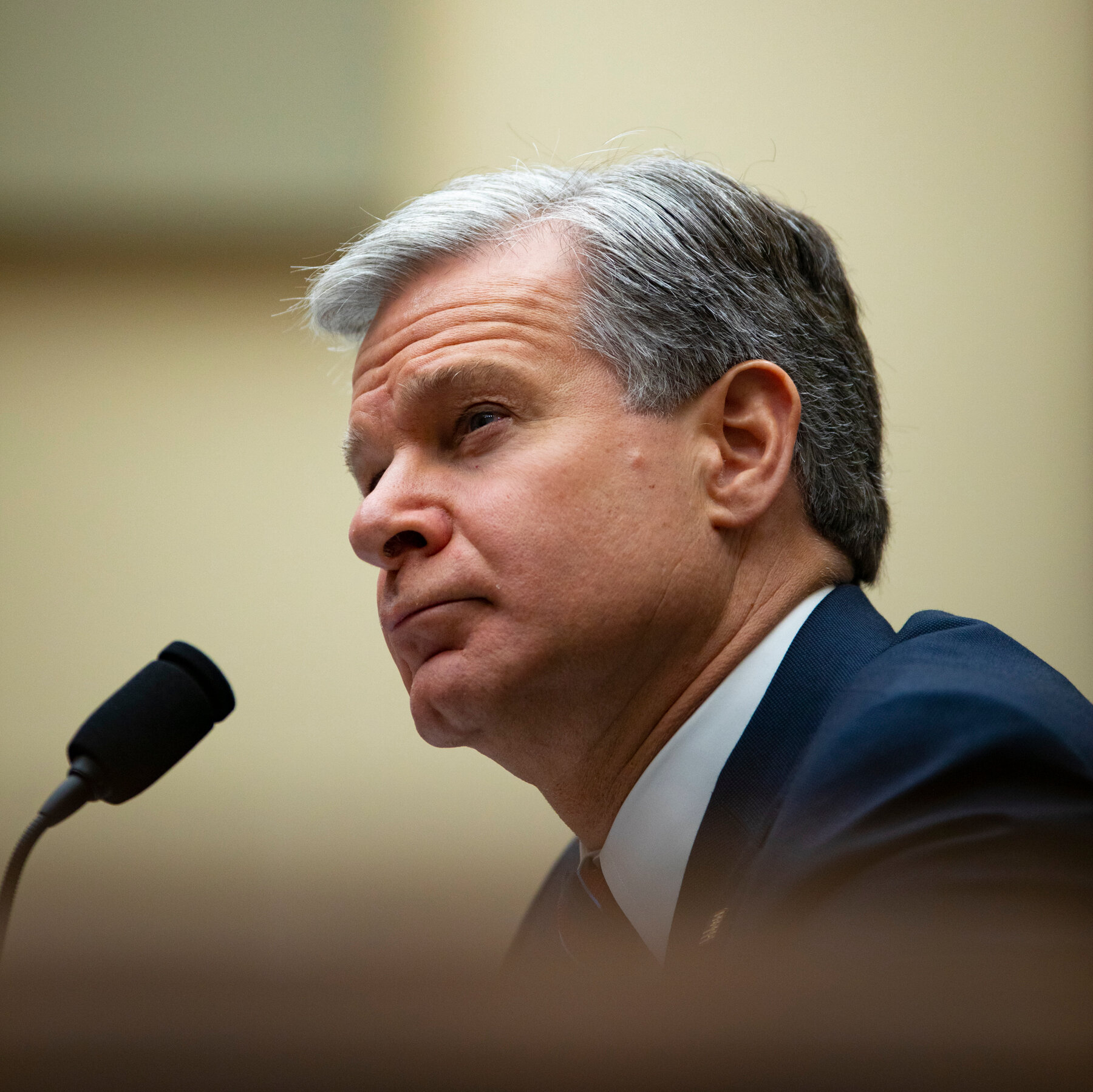  Why Trump Soured on F.B.I. Director Christopher Wray 