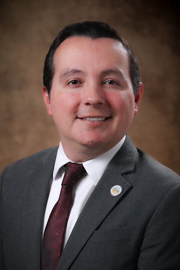  Council Member Tadeo Azael De La Hoya Appointed as Vice Mayor 