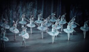  Ukraine’s most prestigious dancers bring ‘The Nutcracker’ to South King County 