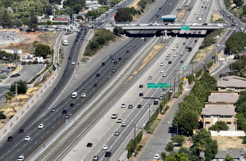  How did one of the East Bay’s most dangerous highways see fatal crash numbers fall dramatically in 2024? 