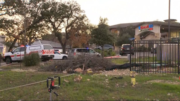  Teacher dead, five children hospitalized after car crash at Bexar County preschool, sheriff says 