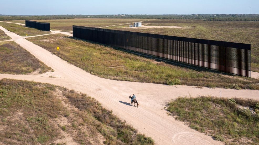  As landowners resist, Texas border wall is fragmented and built in remote areas 