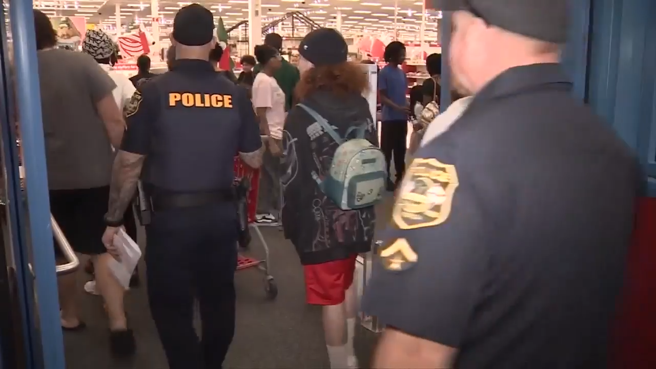  Miramar Police partners with children to shop for gifts ahead of Christmas 