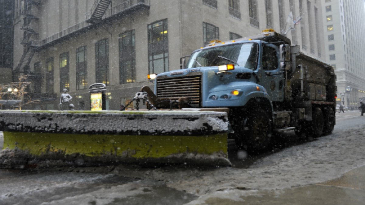  Chicago snow forecast: 2 waves of snow with more accumulation expected 