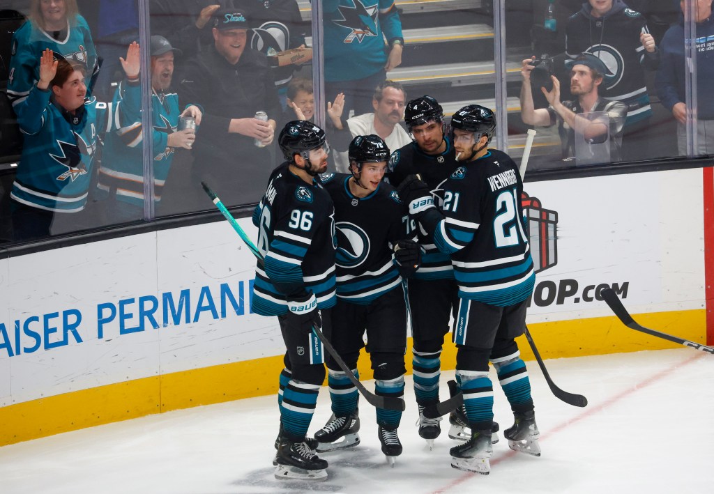  Sharks’ third-period woes reach record proportions with Oilers, McDavid on deck 