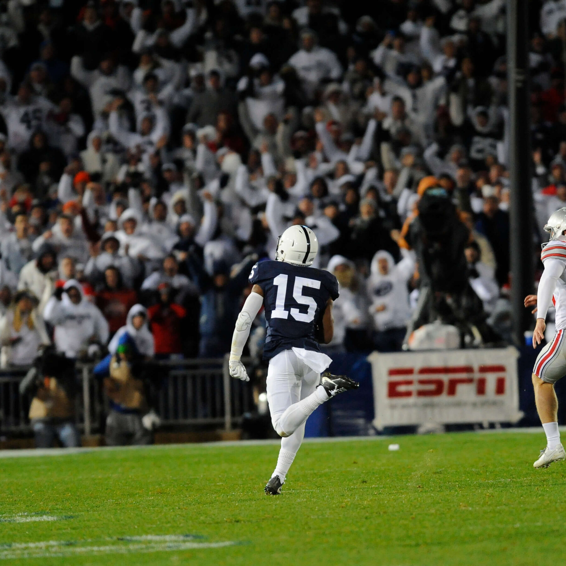  College Football Atmospheres Are Special. These Are the Loudest. 