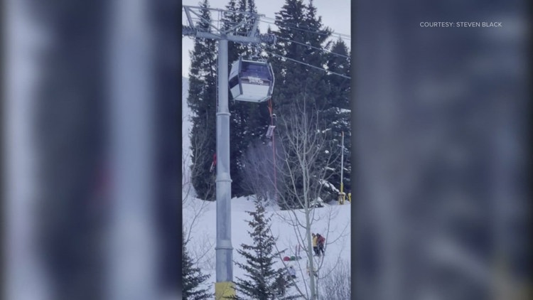  More than 100 people evacuated by rope from Colorado gondola after malfunction 