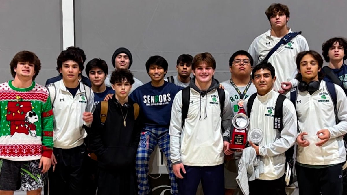  Yuma Catholic Wrestling Wins Marana Mountain View Tournament 