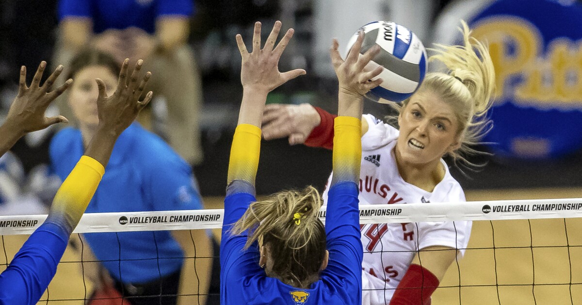  Penn State beats Louisville 3-1 to make Schumacher-Cawley 1st female coach to win volleyball title 