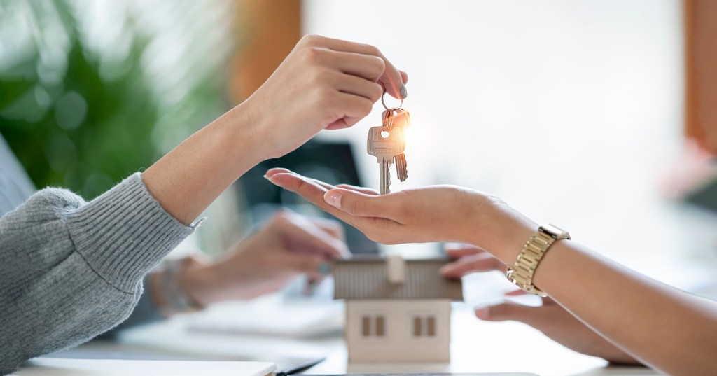  Buying a house in 2025: your how-to guide 