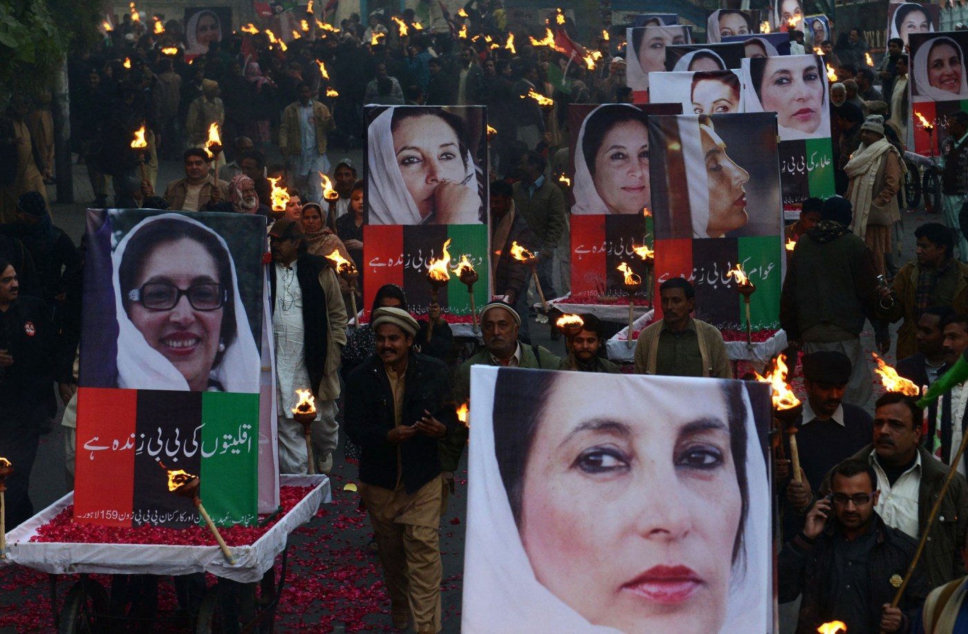  Today in History: December 27, Benazir Bhutto assassinated 