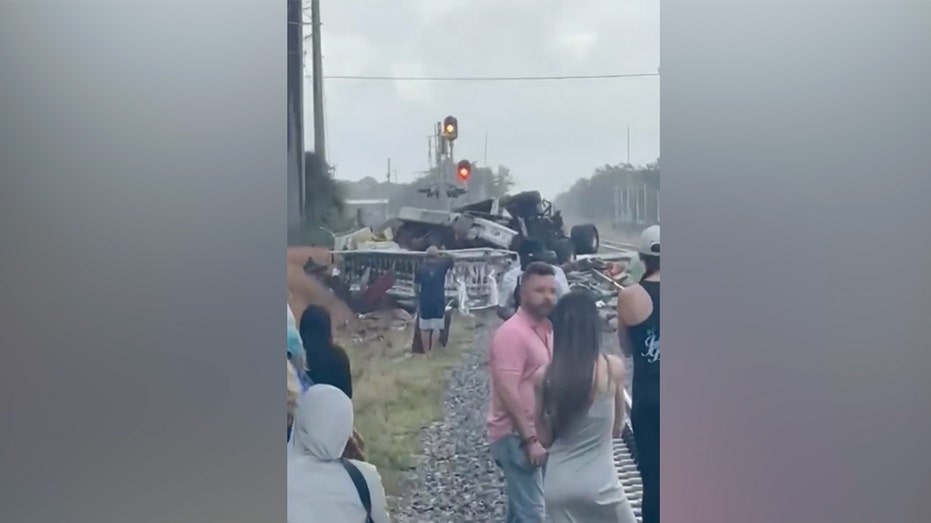  Florida train slams into fire truck, leaving firefighters, passengers injured 