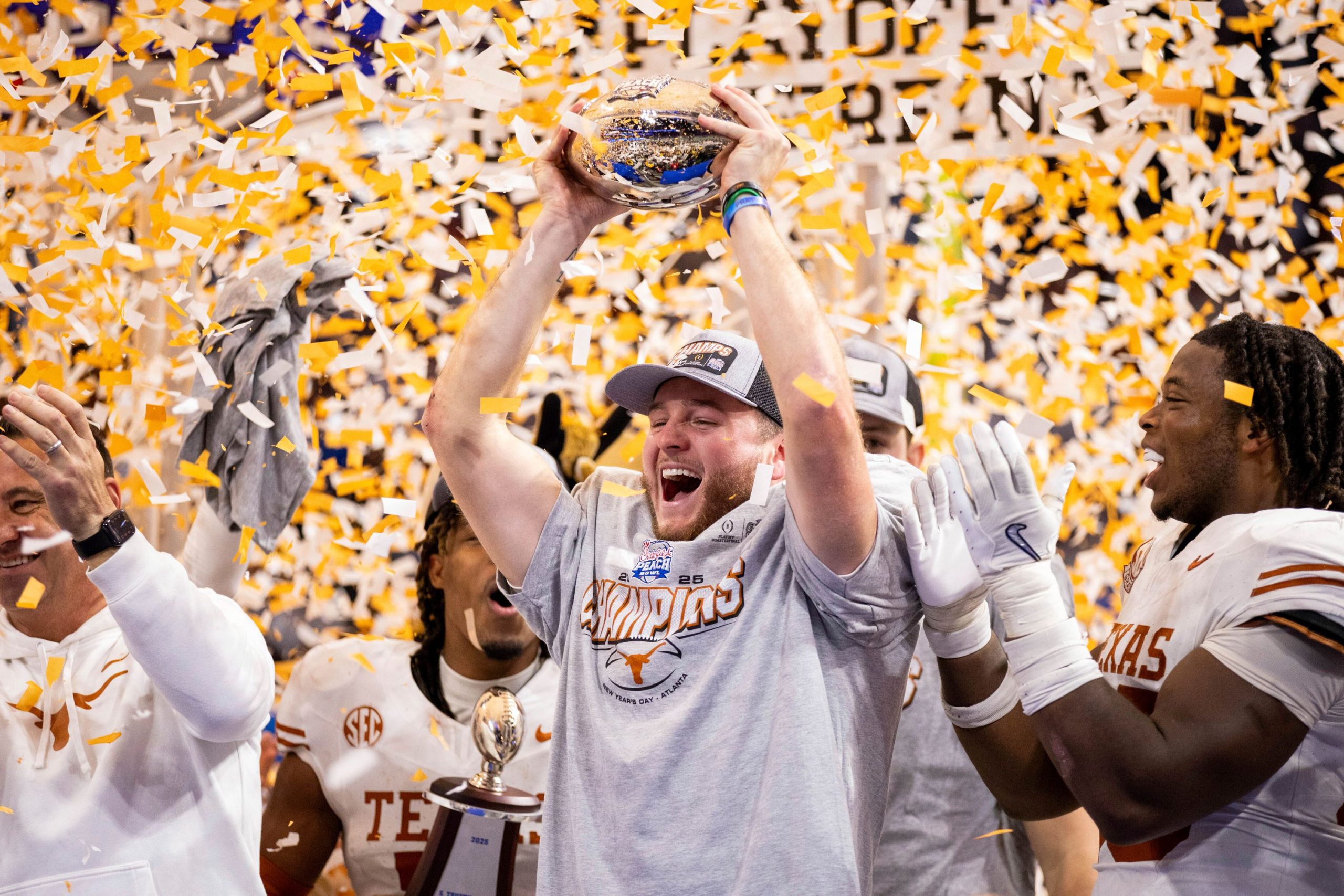  Arizona State’s remarkable comeback attempt falls short in overtime to Texas in Peach Bowl 