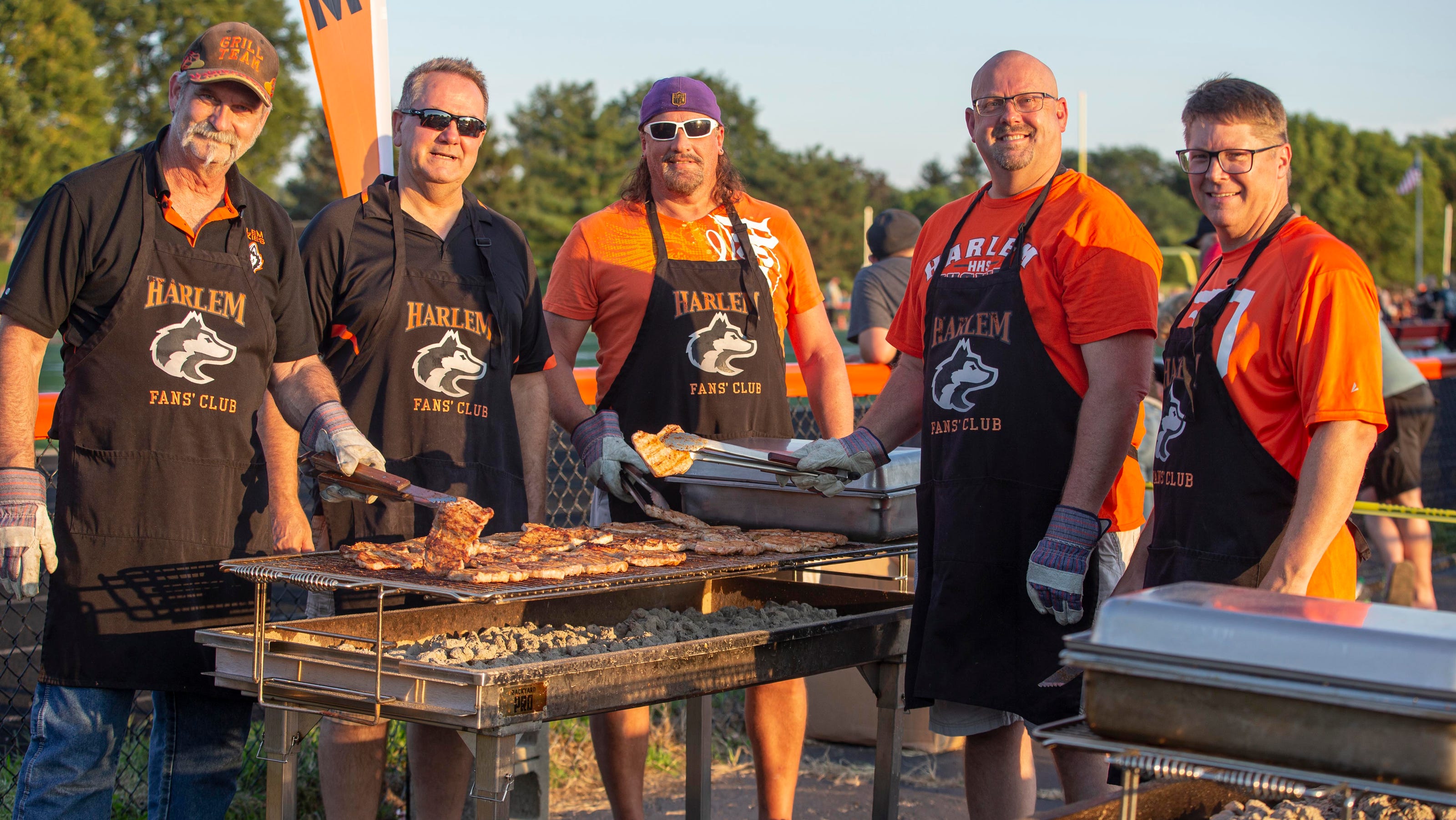   
																Friday Night Eats: Alumni from this Rockford area school know how to keep fans happy, fed 
															 