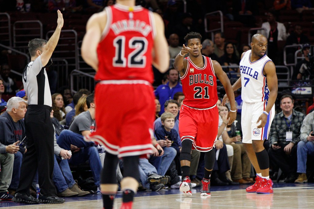  Today in Sports History: Jimmy Butler breaks Michael Jordan’s Chicago Bulls record for points in an NBA half 