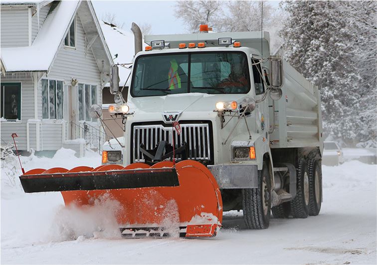  City of Idaho Falls issues a snow event. Parking restrictions are now in place. 