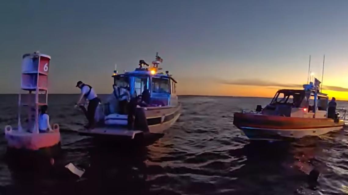  Florida deputies rescue two people and a dog after boat sinks near Gadsen Point 