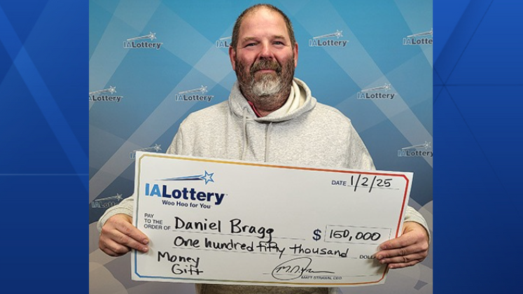  'I've gotta get a car': Iowa lottery winner drives vehicle with 850K miles on it to claim big prize 