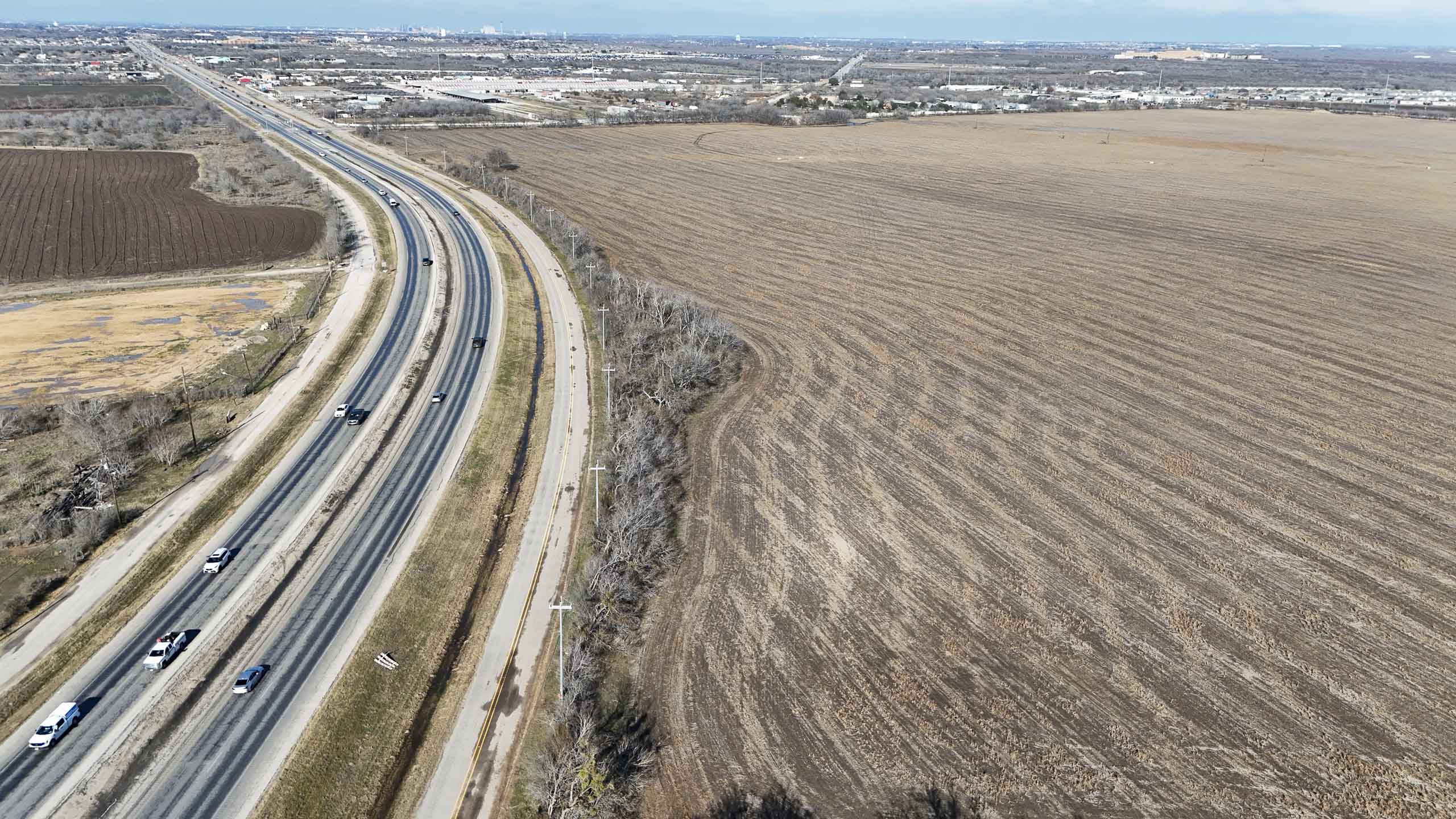  County leaders approve $5M in funding for JCB to extend proposed Kelly Parkway 