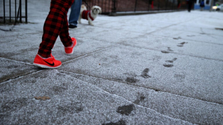  Here’s what Boston meteorologists are saying about weekend snow 