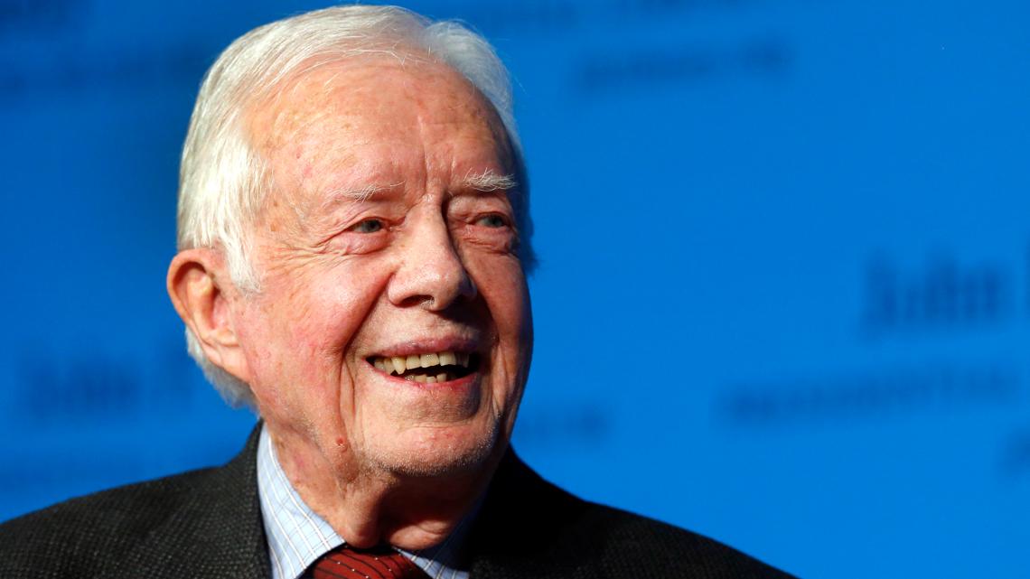  After the death of Jimmy Carter, who are the five living presidents? 