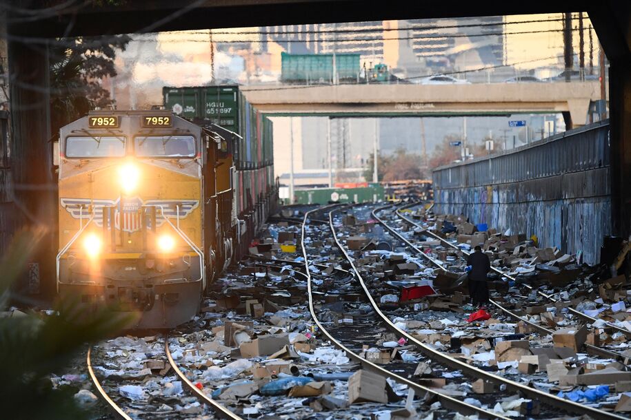  Freight rail companies just rolled over workers. Up next, Chicago area communities and commuters 