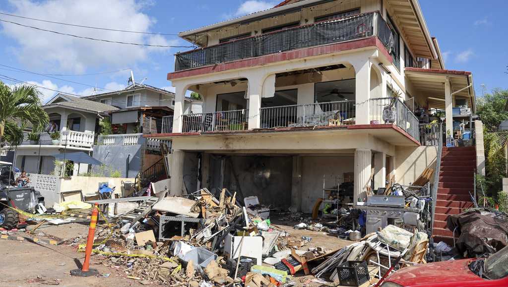  Hawaii's governor responds to deadly fireworks blast with proposed $300 fines, more prison time 