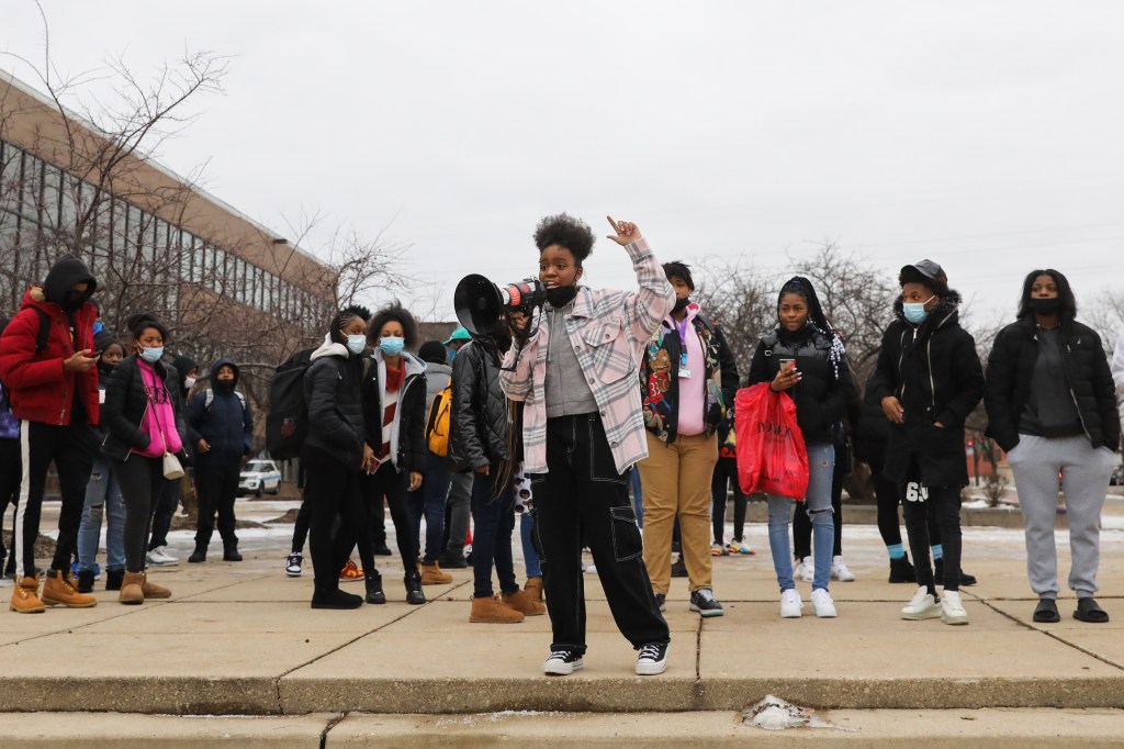  Today in Chicago History: CPS students walk out 