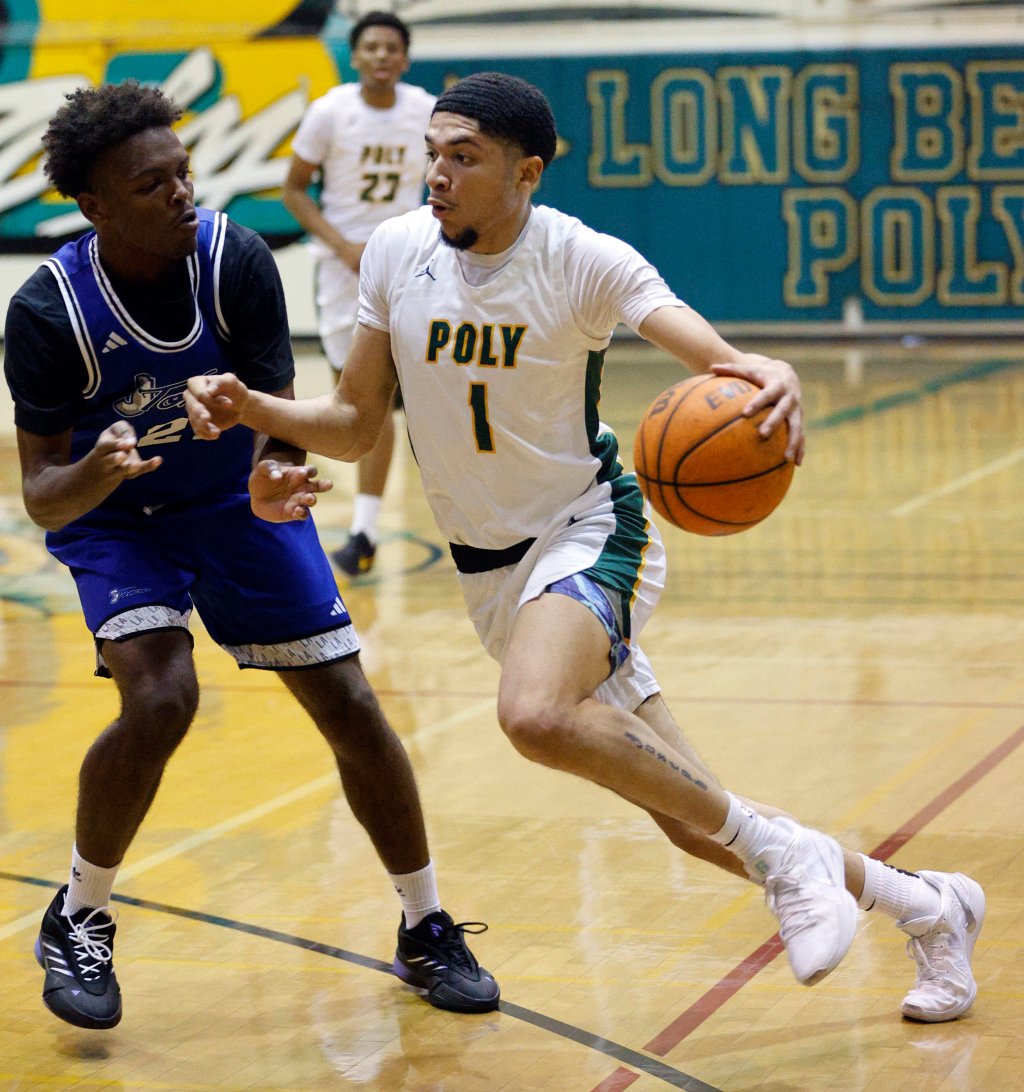  Basketball roundup: Jovani Ruff leads Long Beach Poly boys team past Jordan 