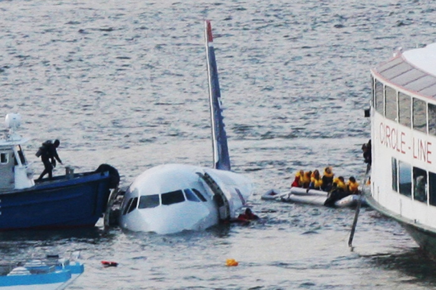  Today in History: January 15, US Airways jet makes emergency landing in Hudson River 