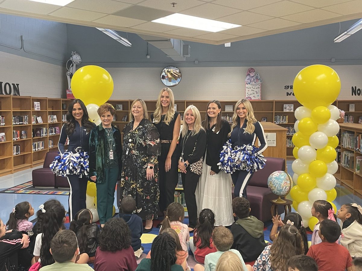  Kendra Scott Foundation Awards Grant & Little Yellow Library to Binion Elementary 