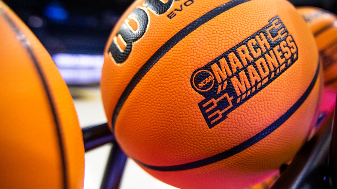  Women playing in March Madness will be paid, NCAA approves 