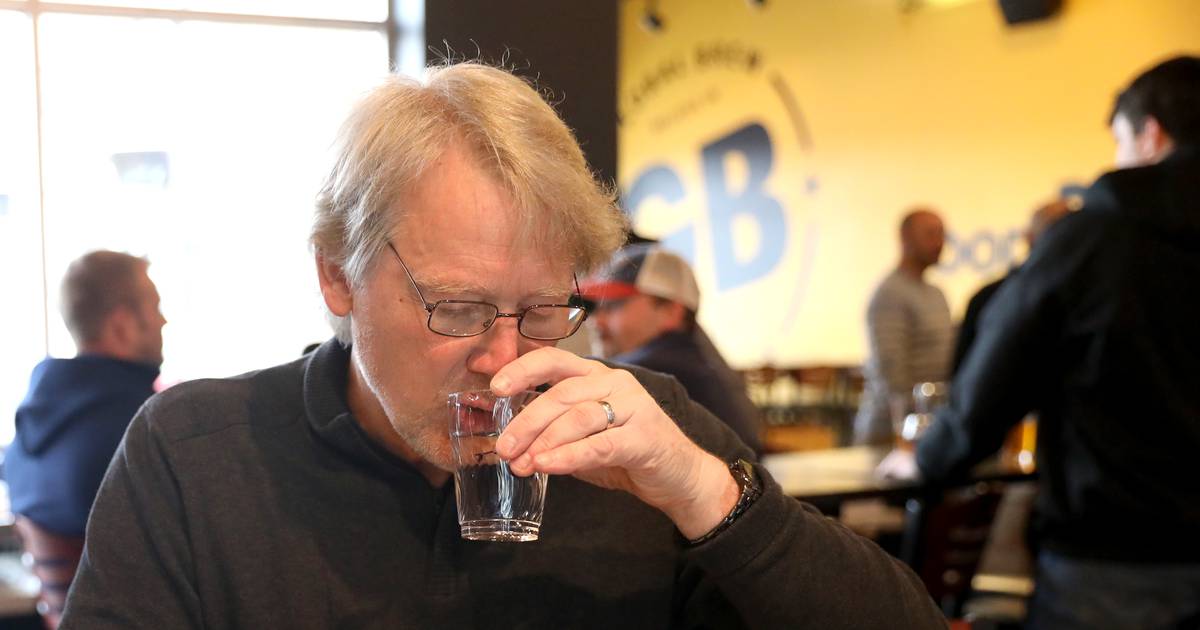   
																St. Charles wins Kane County water taste test 
															 