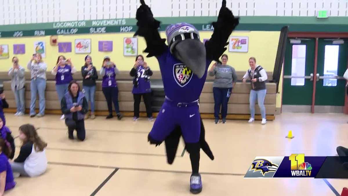  Purple Friday gets fans ready for playoff football 