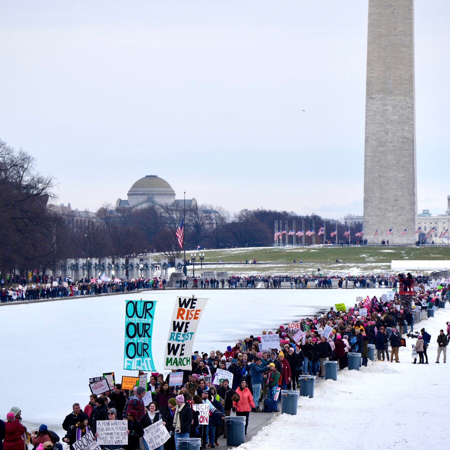  Thousands Protest Trump’s Return to White House Days Before His Inauguration 