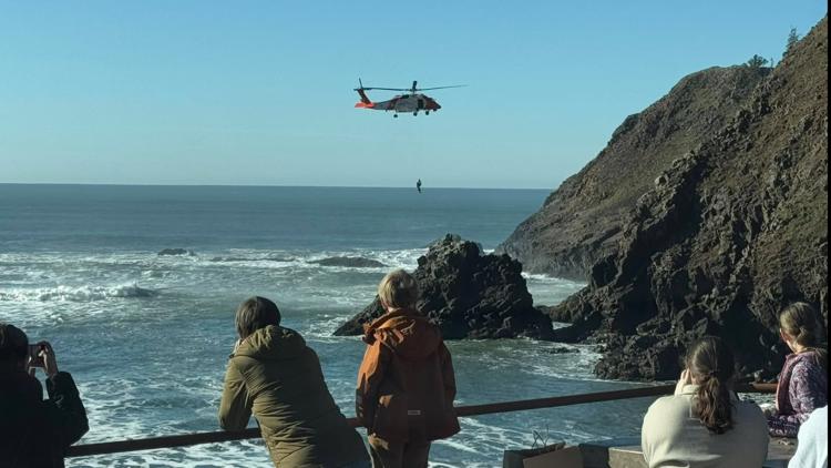  Third ocean rescue in a week at Cannon Beach after boogie boarders get stranded 