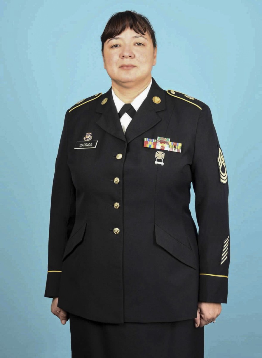  Guard Soldier a Latina Style Distinguished Military Service Recipient 