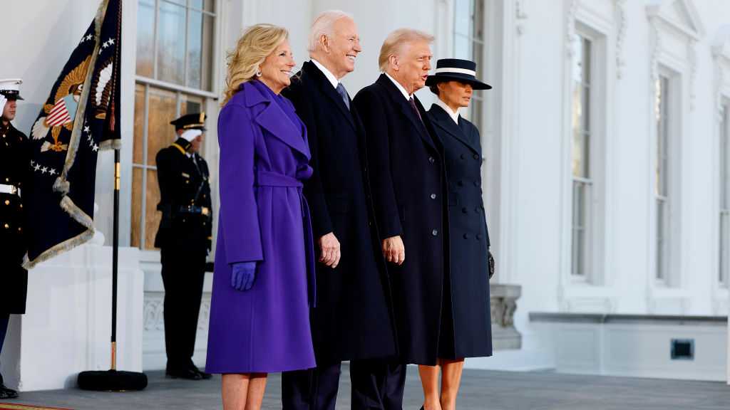   
																Biden welcomes Trump to White House as inauguration celebrations get underway 
															 