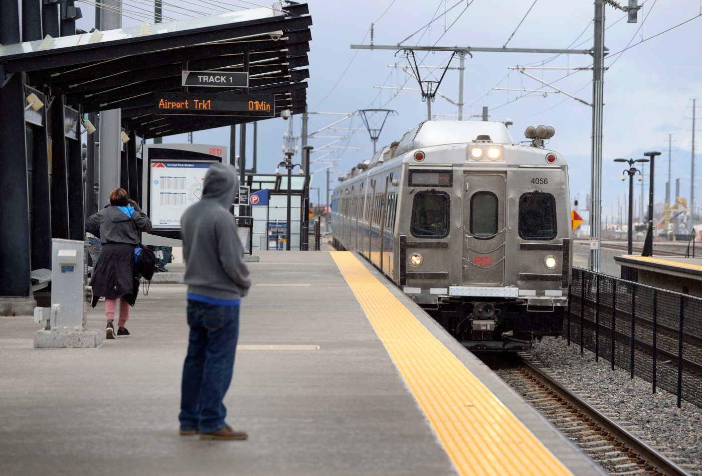  Man struck, killed by RTD train in Denver’s Central Park neighborhood 