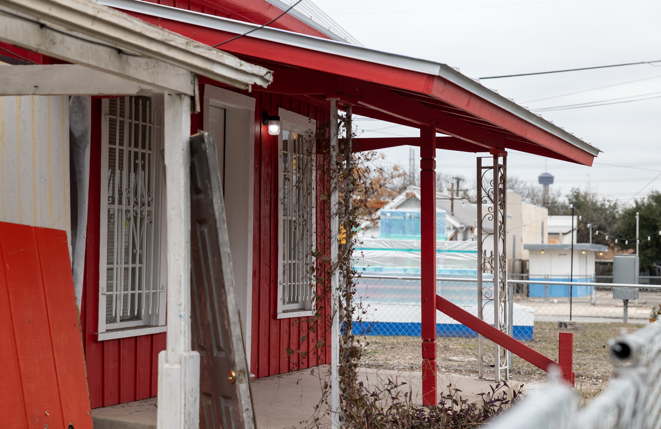  San Antonio shotgun houses go from fixer-upper to quaint in city’s pilot home improvement project 