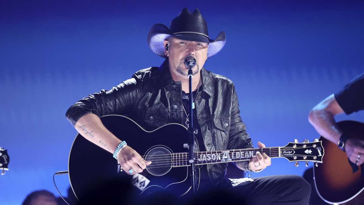   
																Jason Aldean announces summer tour stop in Pittsburgh area 
															 