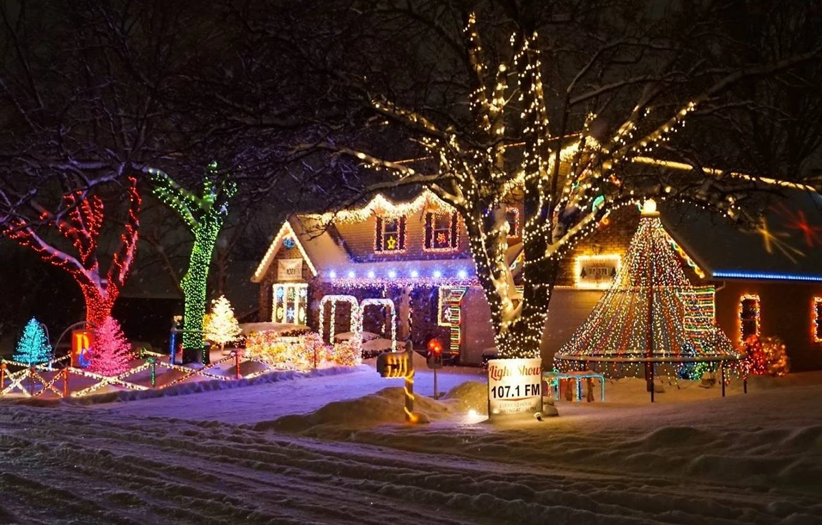  The Ultimate Guide To The Quad Cities Best Christmas Displays 
