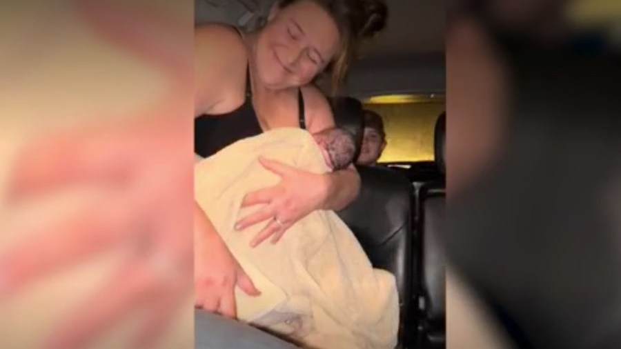  Mom delivers baby in back seat of car on the way to Lubbock birthing center 