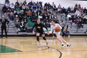  Kentwood High girls basketball falls to Tahoma Bears 