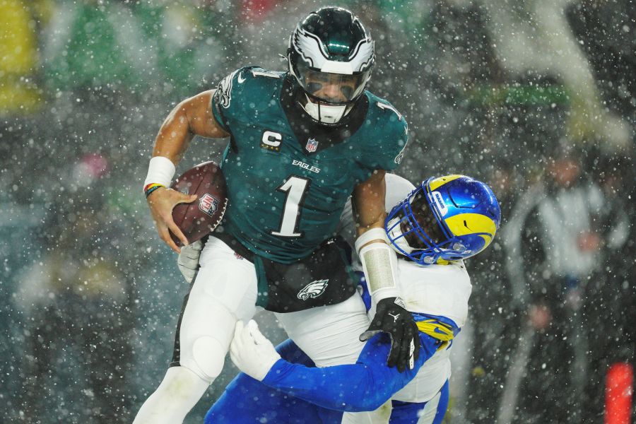  Jalen Hurts practices on injured left knee for Eagles, ready for NFC championship game 