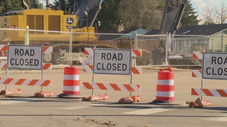  Parkland businesses struggle as Spanaway Loop construction delay hits 15 weeks 