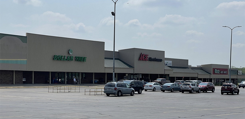  Cleeman Realty Group brokers off-market sale of Johnstowne Mall in Shelbyville, Illinois 